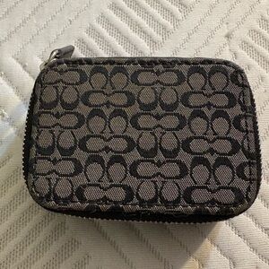 Coach Mini Signature Black/Grey Travel Box